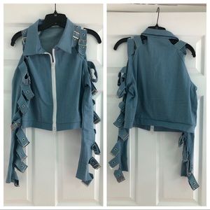 Fashion Nova Zip Up Buckle Cutout Sleeve Top